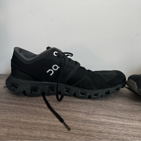 On Running Cloud X 40.99701 Black Asphalt Running Sneakers Size Women’s 8z - Picture 3 of 15